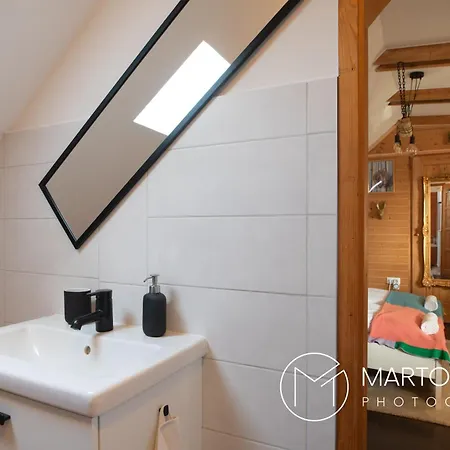 Ezuestkengyel Apartment